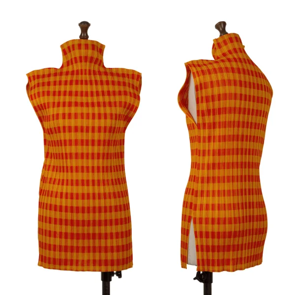PLEATS PLEASE Check Print Pleats High-neck Sleeveless Top Orange 3 K-163186_001