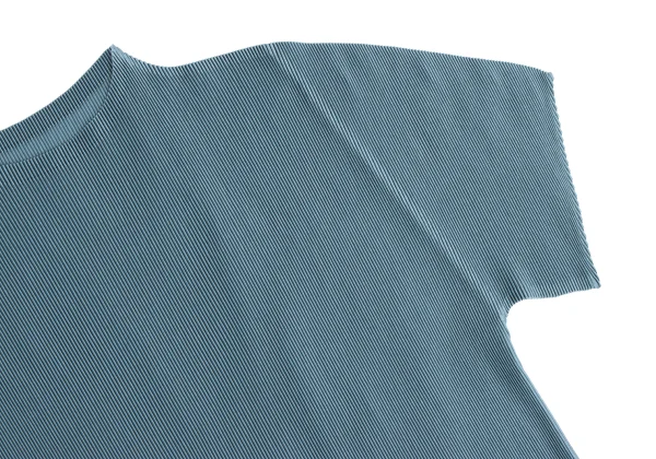 PLEATS PLEASE Mock-neck T-shirt K-163187_004