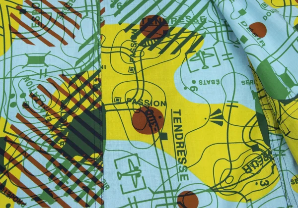 PLEATS PLEASE Lining Map Printed Poly Coat K-163195_014