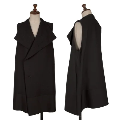 ISSEY MIYAKE Stripe Weave Sleeveless Jacket