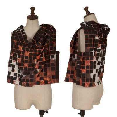 ISSEY MIYAKE Block Paste Graphic Sleeveless Top