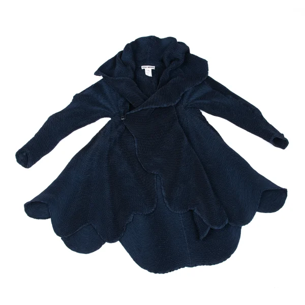 ISSEY MIYAKE 3D Steam Stretch Wave Coat K-163349_002