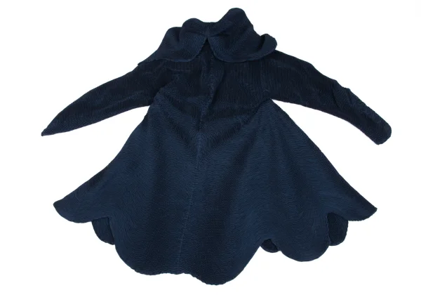 ISSEY MIYAKE 3D Steam Stretch Wave Coat K-163349_011