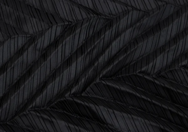 ISSEY MIYAKE Zigzag Pleated Long Sleeve Shirt K-163367_012