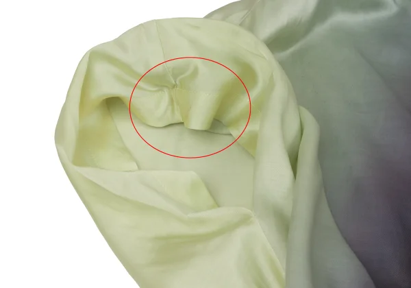 ISSEY MIYAKE Gradation Satin Blouse K-163369_006