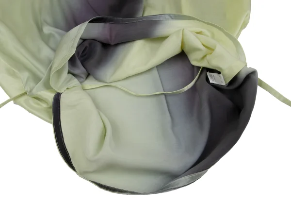 ISSEY MIYAKE Gradation Satin Blouse K-163369_012