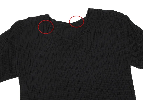 ISSEY MIYAKE Pleated Crew Neck T-shirt K-163372_003