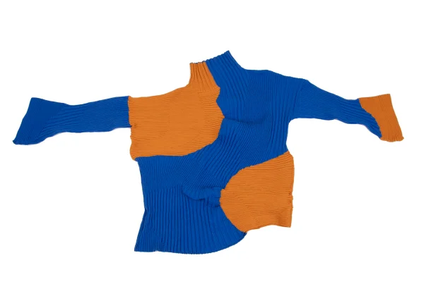 ISSEY MIYAKE Bicolor Wave Ribbed Knit Sweater K-163373_011