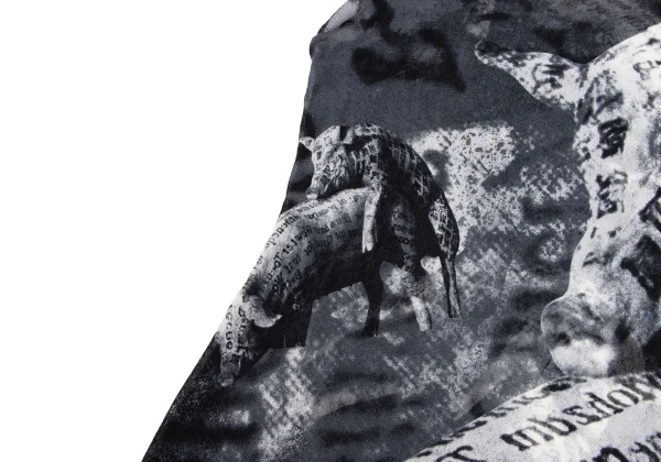 VIVIENNETAM Pig Printed Mesh Sleeveless Top K-163403_008