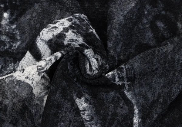 VIVIENNETAM Pig Printed Mesh Sleeveless Top K-163403_015