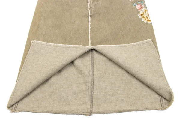 VIVIENNETAM Floral Embroidered Denim Skirt K-163410_013