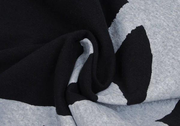 BLACK COMME des GARCONS Hole Print T-shirt K-163461_009