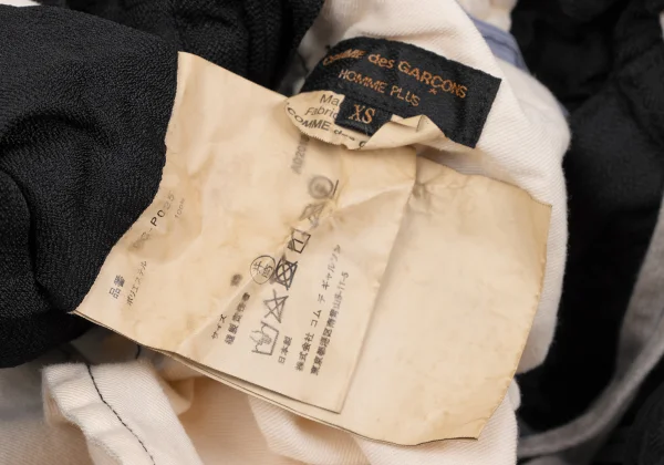 COMME des GARCONS HOMME PLUS Shadow Stripe Shirred Cropped Pants K-163465_014