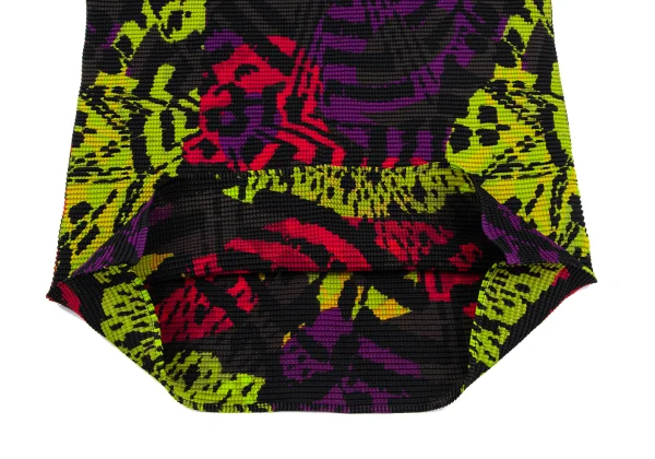 ISSEY MIYAKE me Printed High-neck Pleats T-shirt K-163635_008