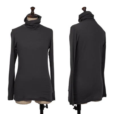 ISSEY MIYAKE me Stretch Turtleneck T Shirt