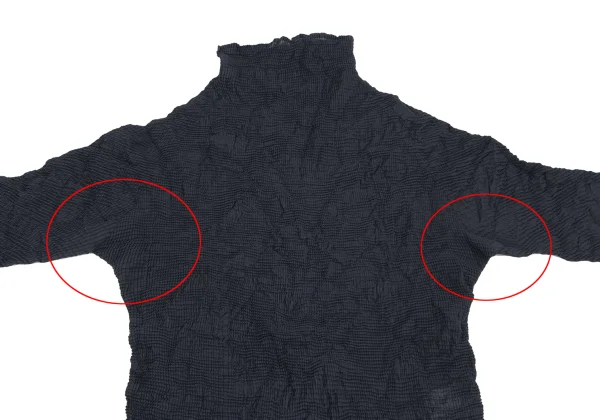 ISSEY MIYAKE Wrinkle Pleats Turtle Neck Top K-163692_003