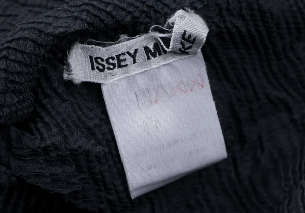 ISSEY MIYAKE Wrinkle Pleats Turtle Neck Top K-163692_018