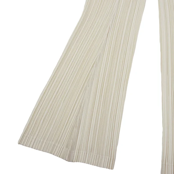 ISSEY MIYAKE FETE Pleated Flare Pants K-163702_007