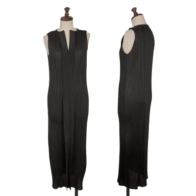 PLEATS PLEASE Sleeveless Skipper Pleated Dress