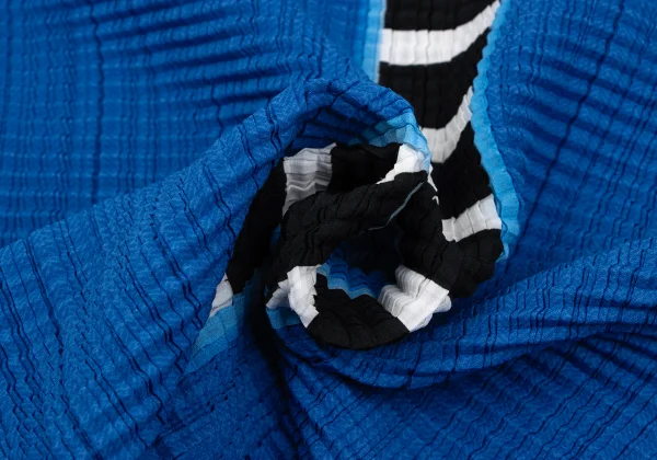 ISSEY MIYAKE PLEATS (T.) Wooly Pleats Printed T Shirt K-163717_011