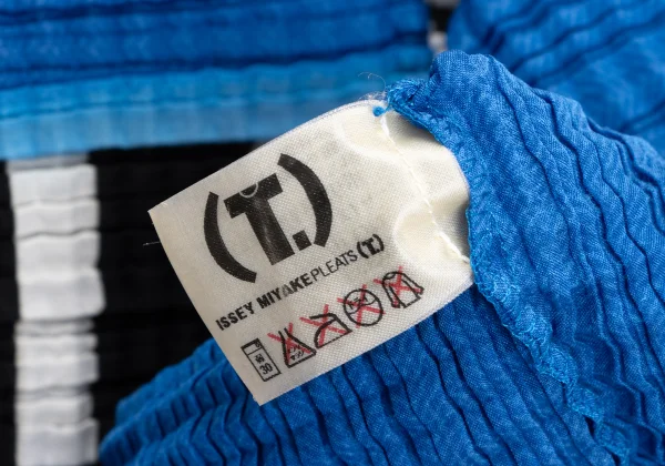 ISSEY MIYAKE PLEATS (T.) Wooly Pleats Printed T Shirt K-163717_013