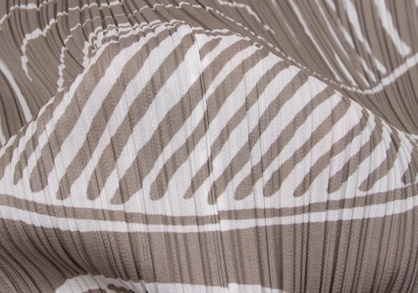 PLEATS PLEASE Printed Stand-collar Shirt Dress K-163760_015