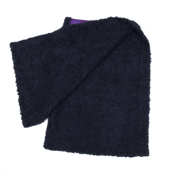 PLEATS PLEASE Cobblestone Street Print Fleece-lined Stole K-163767_006