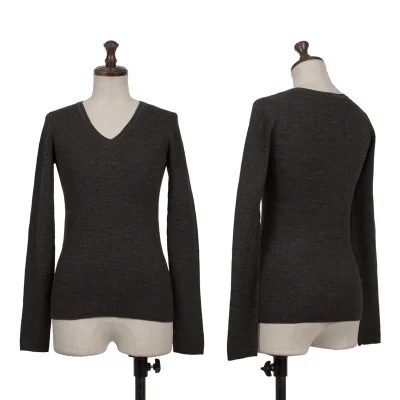 DKNY Wool V-neck Rib Knit