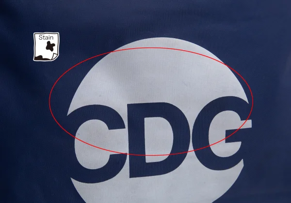 COMME des GARCONS Logo Printed Shoulder Bag K-163914_009