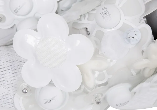 ノアール ケイ ニノミヤ×リーボックnoir kei ninomiya×Reebok INSTAPUMP FURY Kumo フラワー装飾スニーカー 白23.5 K-164025_009