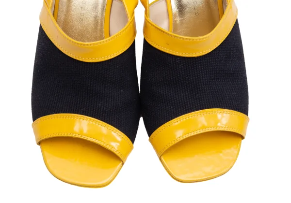 MARC by MARC JACOBS Switching Enamel Heel Sandal K-164433_005