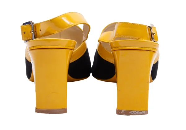 MARC by MARC JACOBS Switching Enamel Heel Sandal K-164433_011