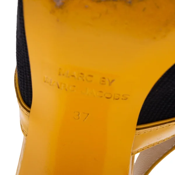 MARC by MARC JACOBS Switching Enamel Heel Sandal K-164433_014