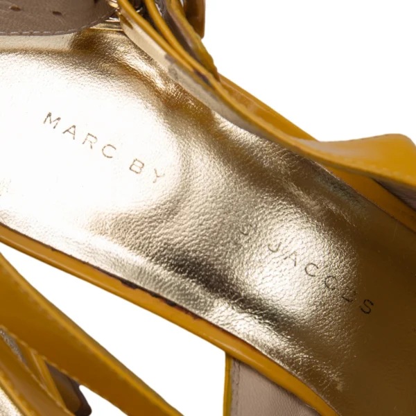 MARC by MARC JACOBS Switching Enamel Heel Sandal K-164433_015