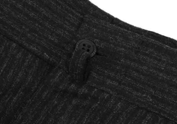 イスタンテistante シャドーストライプウールタックパンツ 濃グレー52 K-164596_004