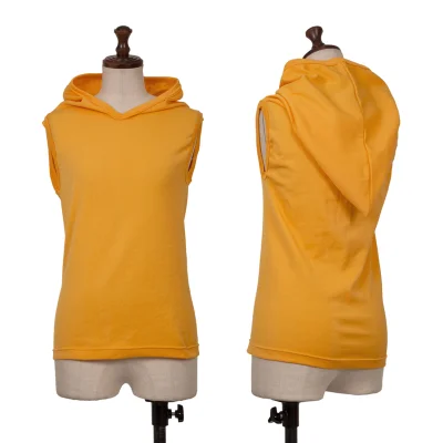 COMME des GARCONS Hooded Sleeveless Top