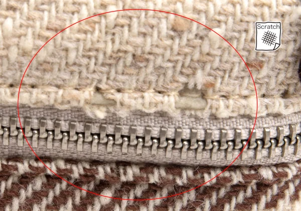 Aquascutum Checker Square Hand Bag K-164761_005