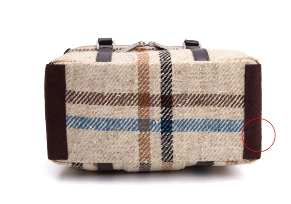 Aquascutum Checker Square Hand Bag K-164761_008