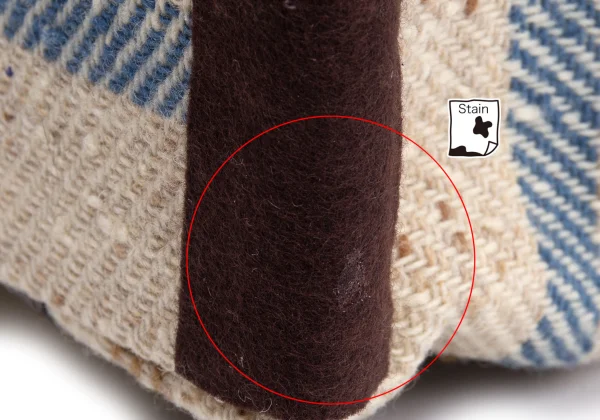 Aquascutum Checker Square Hand Bag K-164761_009