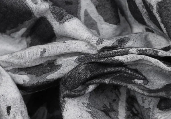 ISSEY MIYAKE Cotton Poly Graphic Jacquard Stretch Pants K-164805_014