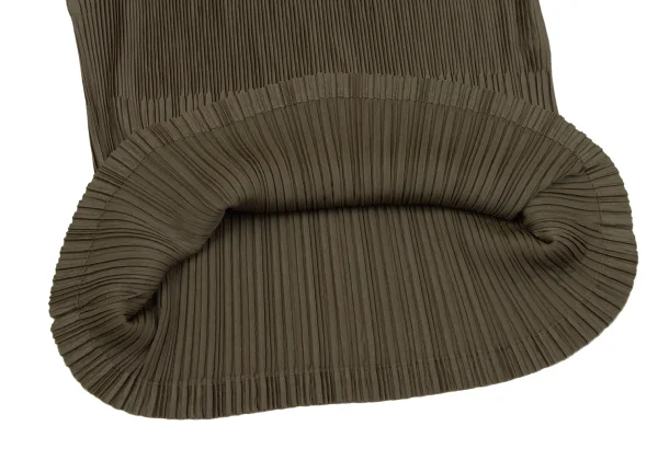 ISSEY MIYAKE WHITE LABEL Pleated Switching Sleeveless Top K-164807_009