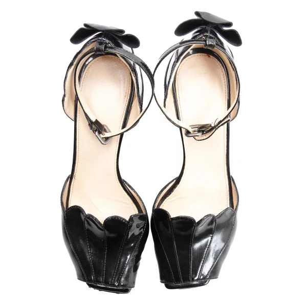 PRADA Tulip Gather Enamel Heel Sandal K-164895_003