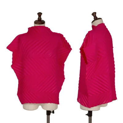 ISSEY MIYAKE me Zigzag Pleated High Neck Top