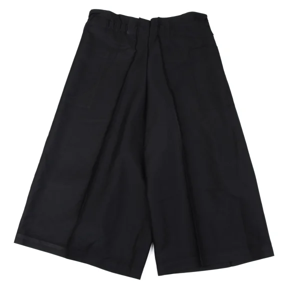 ISSEY MIYAKE me Front Tuck Design Flat Pants K-164929_010