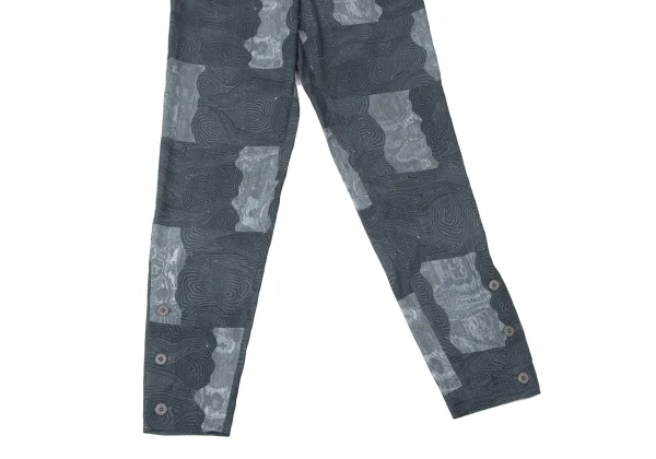 ISSEY MIYAKE Printed Button Hem Tapered Pants K-164936_006