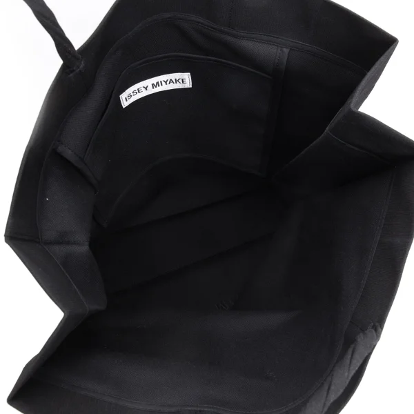 ISSEY MIYAKE Logo Printed Tote Bag K-165006_012