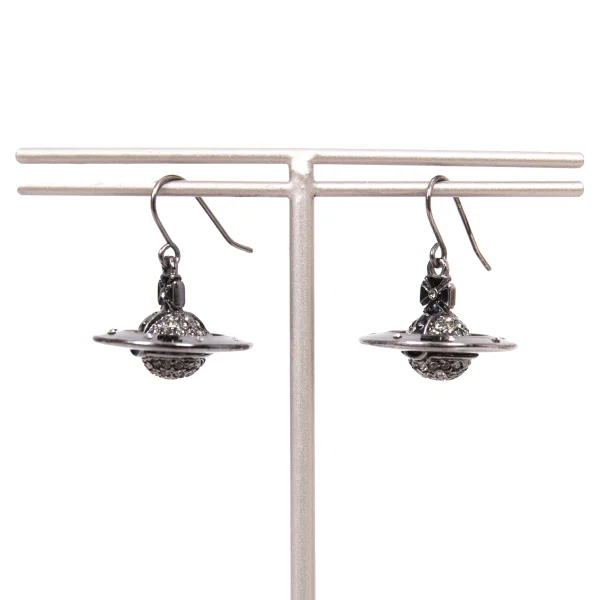 【名作】Vivienne Westwood オーブピアス ヴィヴィアンウエストウッドVivienne Westwood オーブピアス 黒 (K-165038)