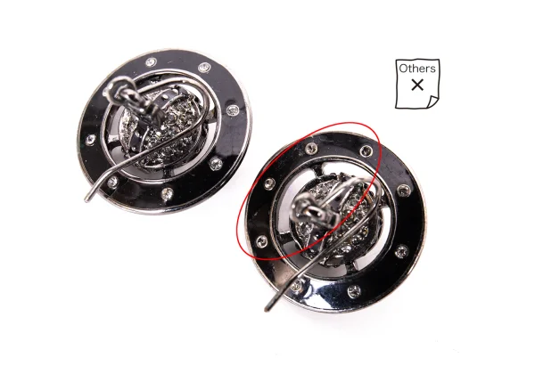 ヴィヴィアンウエストウッドVivienne Westwood オーブピアス 黒 K-165038_004