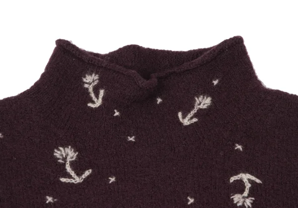 ツモリチサトTSUMORI CHISATO ウールフローラルステッチモックネックニット ボルドーM K-165094_004
