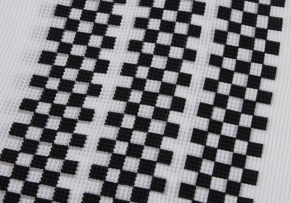 ISSEY MIYAKE PLEATS (T) Stretch Pleated Check T-shirt K-165127_009